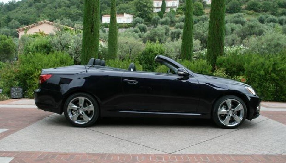 Lexus IS 250CFoto: Terje Ringen