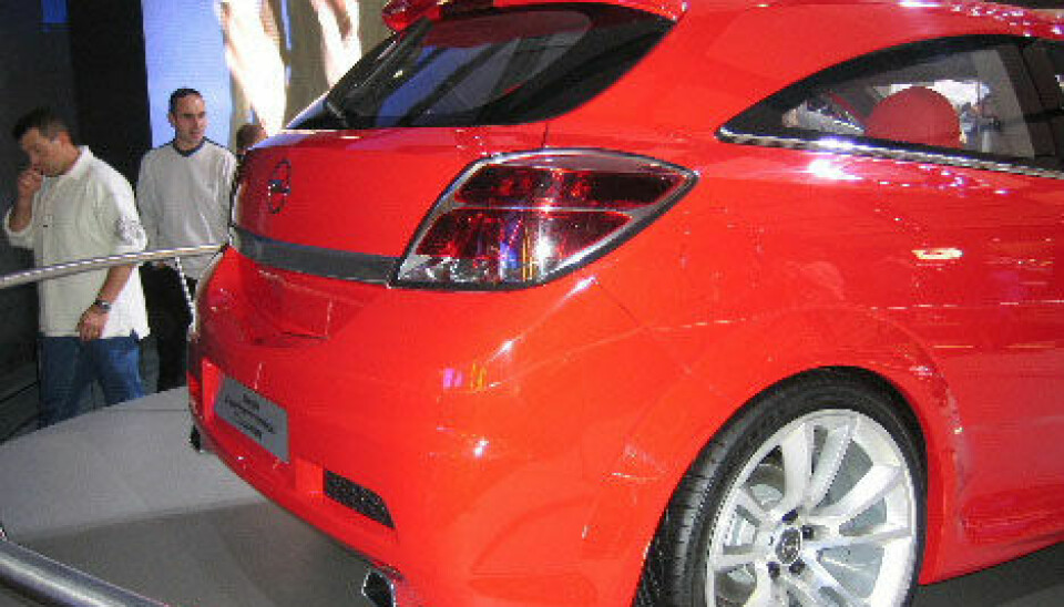 Opel Astra GTC High Performance