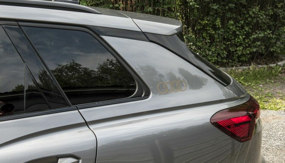 Audi Q4 e-tron 50 Edition One Business Plus