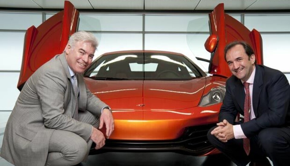 McLaren MP4-12CDesignsjef Frank Stephenson (t.v.) og adm. direktør Antony Sheriff i McLaren Automotive