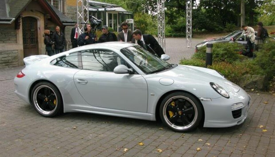 Porsche i Villa RotschildPorsche 911 TurboFoto: Jon Winding-Sørensen