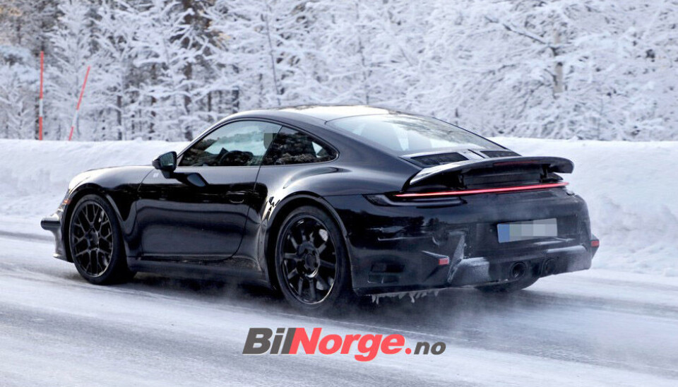 Porsche 911 (992.2) Carrera Coupé