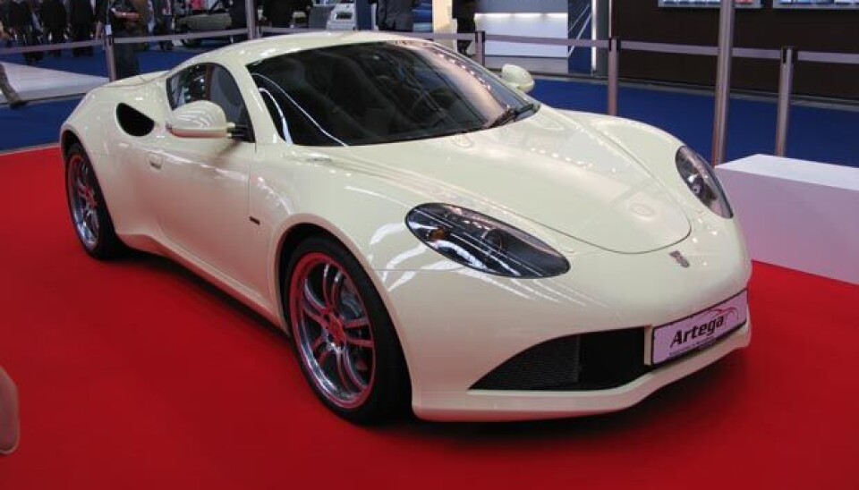 IAA Frankfurt 2009Artega har vært med en stund nå, rapportene snakker om en bra bil. Kanskje på tide at vi får det bekreftet.$Foto: Jon Winding-Sørensen IAA Frankfurt 2009Artega har vært med en stund nå, rapportene snakker om en bra bil. Kanskje på tide at vi får det bekreftet.$Foto: Jon Winding-Sørensen