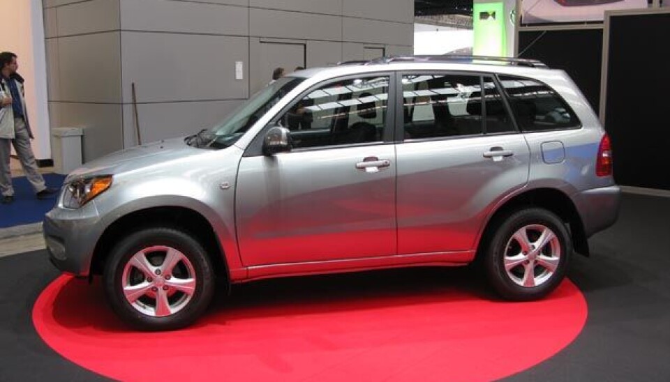 IAA Frankfurt 2009Fullstendig ukjent kineser, Jonway het bilen - sjarmerende (syntes nå jeg da)$Foto: Jon Winding-Sørensen IAA Frankfurt 2009Fullstendig ukjent kineser, Jonway het bilen - sjarmerende (syntes nå jeg da)$Foto: Jon Winding-Sørensen