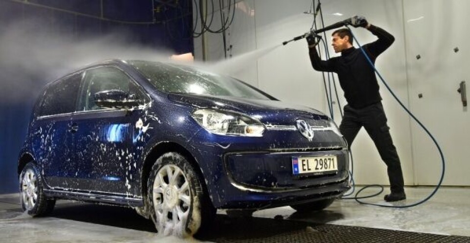 Vasker bilen for sjelden