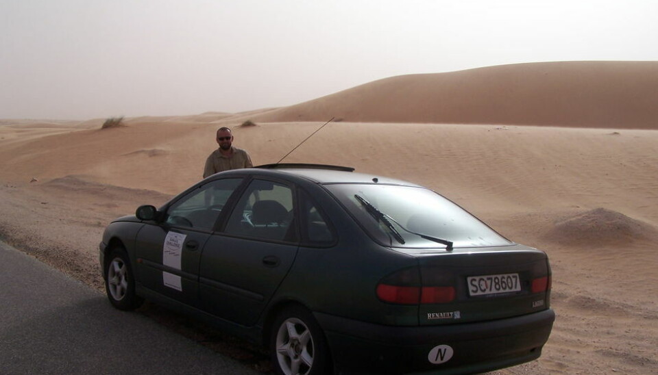 Steinar MobergI januar 2012 kjørte vi frå Norge til Gambia som deltakarar i the Banjul Challenge. Bildet er tatt like nord for Nouakchott i Mauritania.