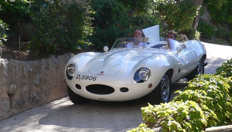 Henrik JaeckFant en Jaguar D-type i Frankrike på norske skilter. Var så heldig at jeg fikk sitte på. Etter den turen ble D-type drømmebilen.