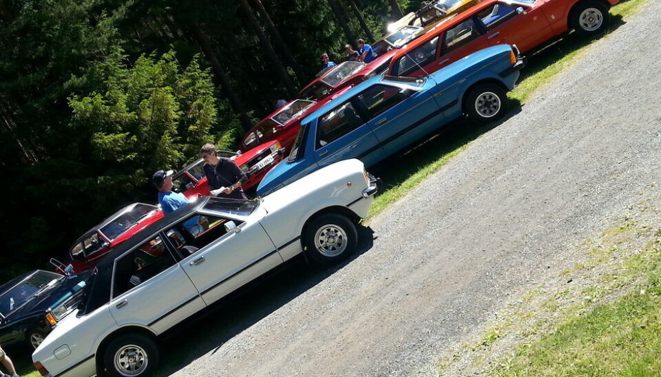Morten BettenFord Taunus klubben Norge- klubben i mitt hjerte.. Treff i rødt, hvitt og blått :)