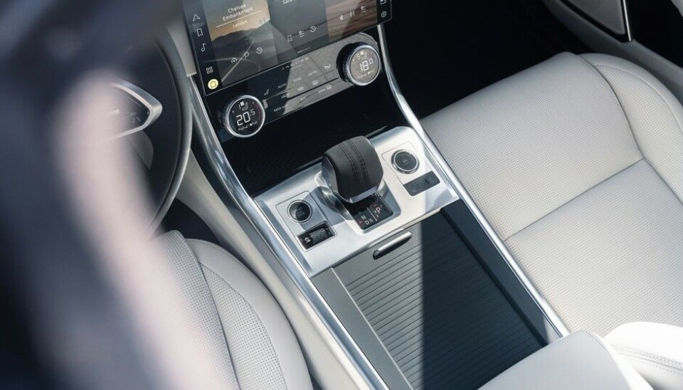 Jaguar XF Jaguar XF