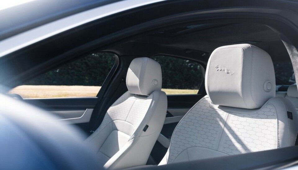 Jaguar XF Jaguar XF