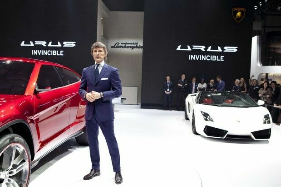 Lamborghini-sjef Stephan Winkelmann presenterer Urus-konseptet: