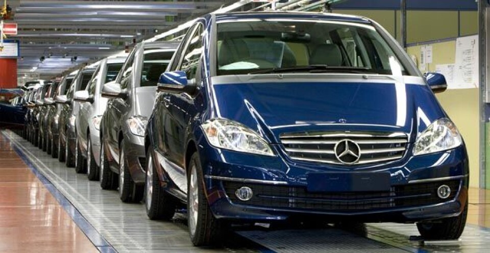 Daimler tjener penger