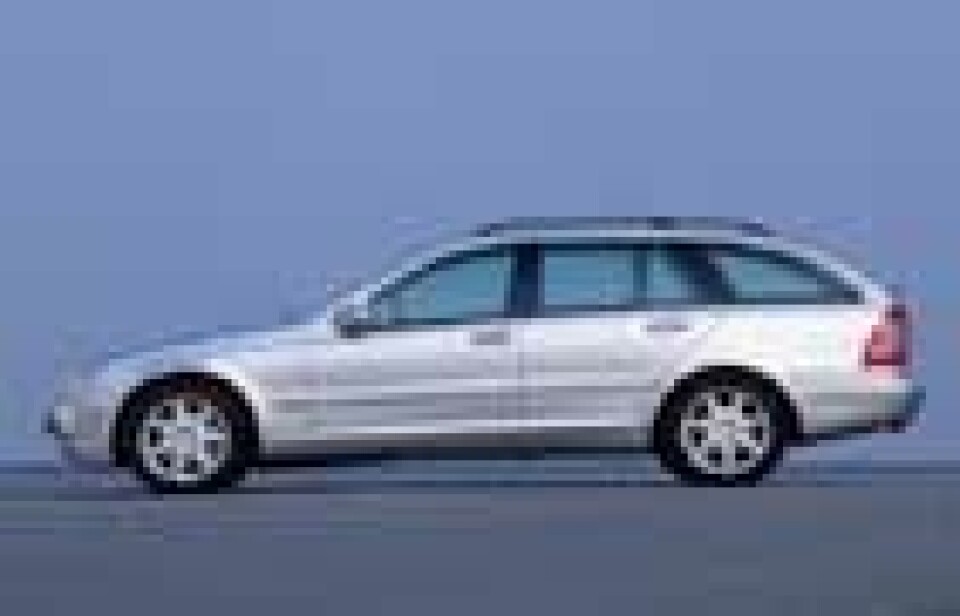 Og så var de tre
Ny Mercedes C-klasse stasjonsvogn