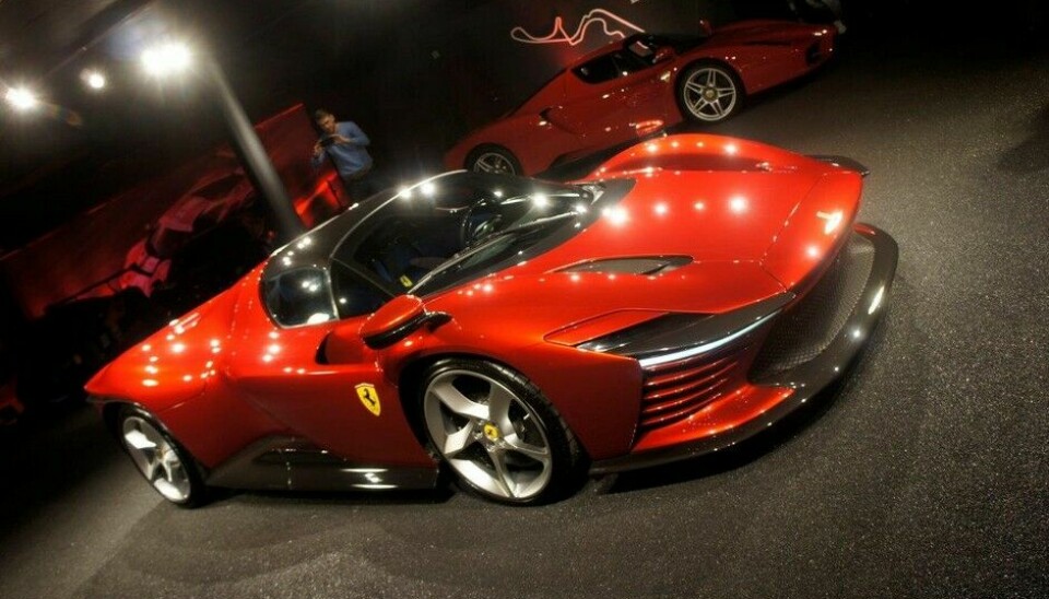 Ferrari blomstrer i NorgeHelt eksepsjonelt eksklusiv - Den nye Icona-bilen Daytona - Foto: Jon Winding-Sørensen