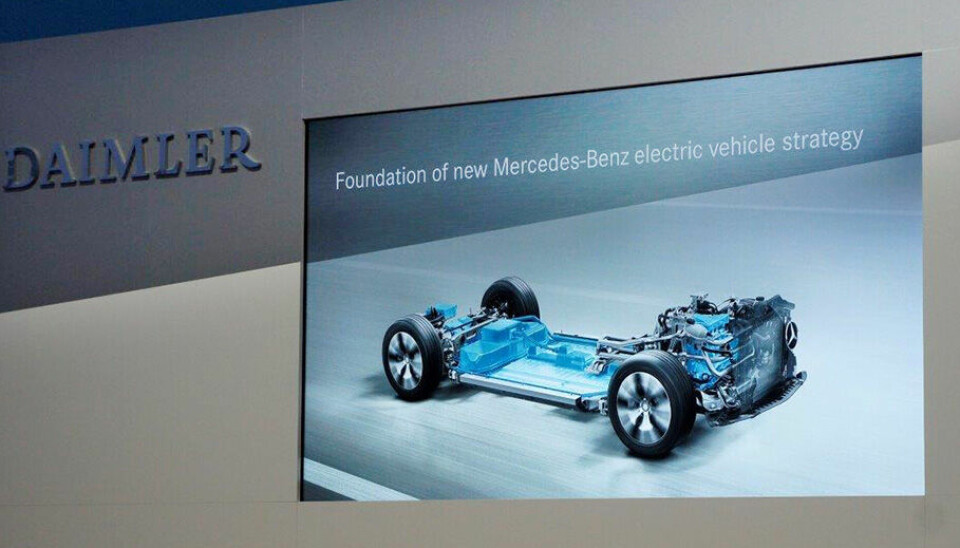 En kjapp overhead som viser høstens nye elbil-arkitektur på en Mercedes-overklassebil. Og ikke en oransje kabel!