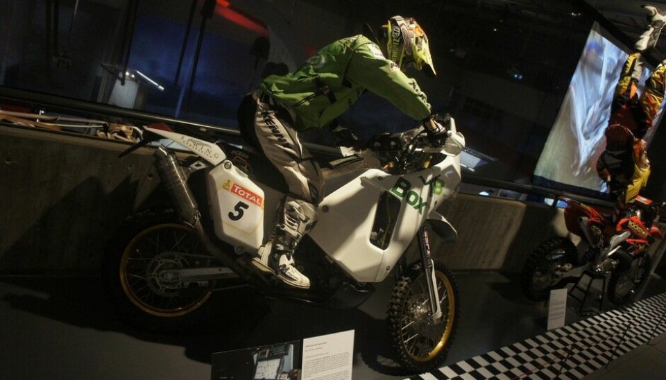 Fra Motorsport-utstillingen på VegmuseetKTM, Dakar-type. 2004