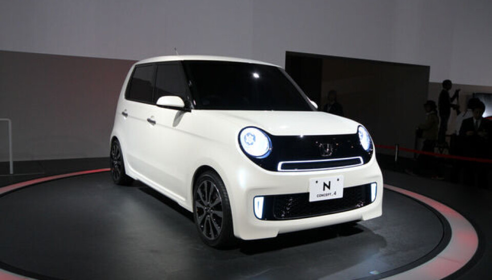 Tokyo Motor Show 2011Honda går litt tilbake til røttene - ligner ikke så lite på en bil som Honda 600. Tokyo Motor Show 2011Honda går litt tilbake til røttene - ligner ikke så lite på en bil som Honda 600.