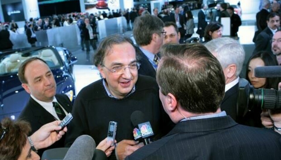 Chrysler i DetroitFiat-sjef Sergio Marchionne besøker utstillingen