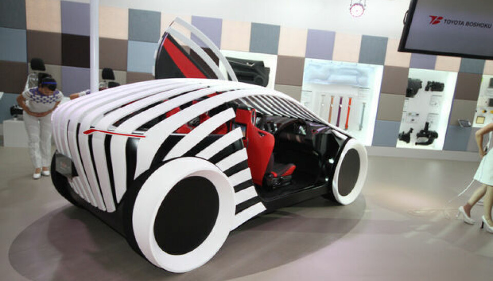 Tokyo Motor ShowDinosaur møter fremtidens biler er trolig ideen bak T-Brain - en smart elektisk bil med et ribbein og stofftrekk som hud