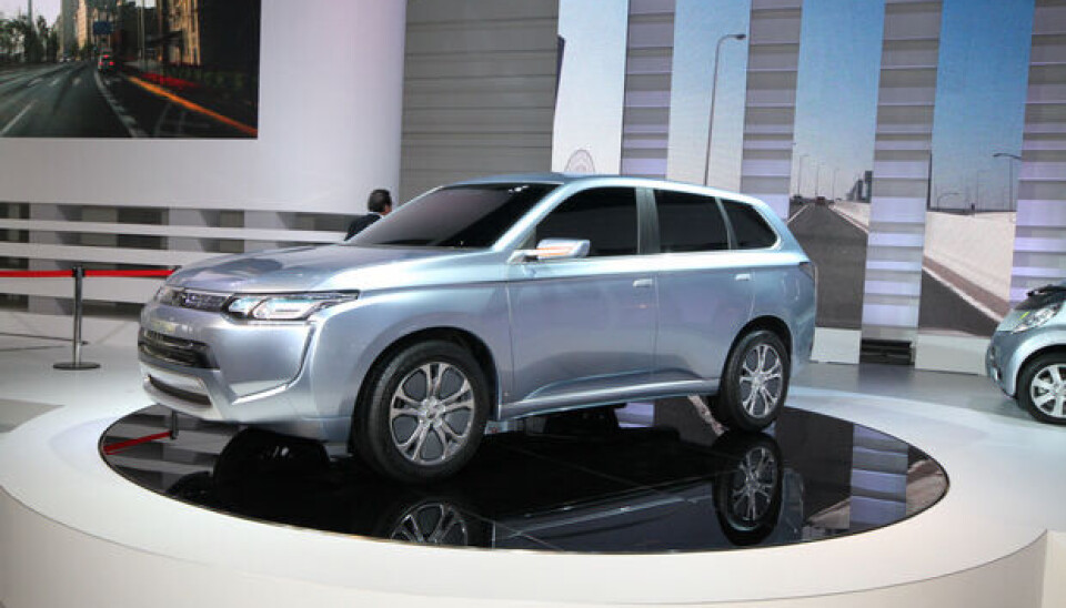 Tokyo Motor Show 2011Vi har sett denne konseptbilen fra Mitsubishi tidligere - trolig får vi også kjøre den mot slutten av denne uken i Japan Tokyo Motor Show 2011Vi har sett denne konseptbilen fra Mitsubishi tidligere - trolig får vi også kjøre den mot slutten av denne uken i Japan