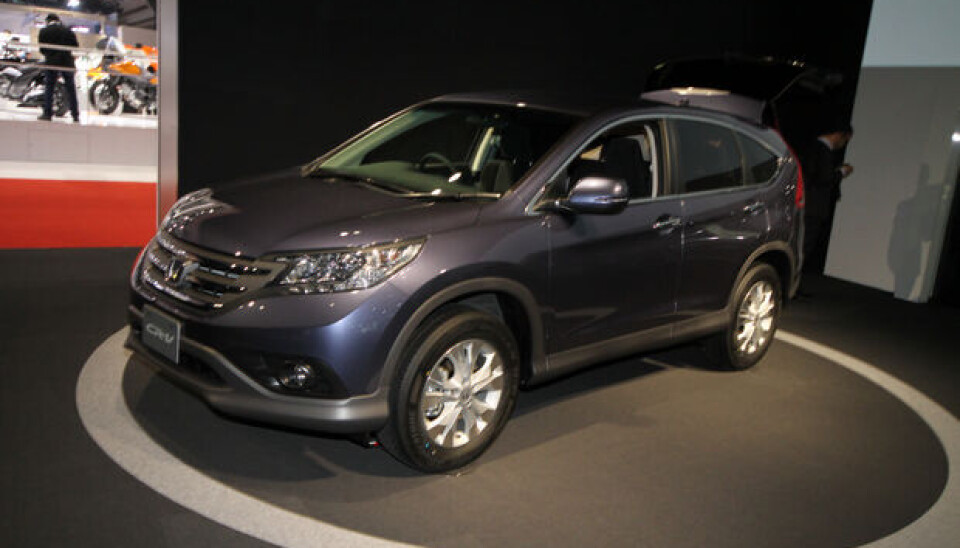 Tokyo Motor Show 2011Vi så nye CR-V i USA for en uke siden - nå var den også på plass i Japan. Tokyo Motor Show 2011Vi så nye CR-V i USA for en uke siden - nå var den også på plass i Japan.