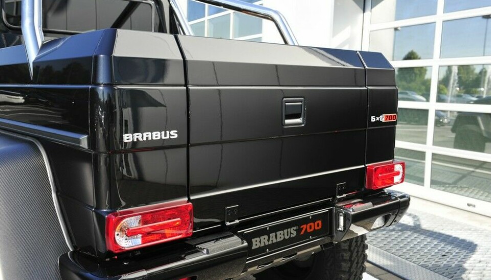 Brabus B63S - 700 6x6