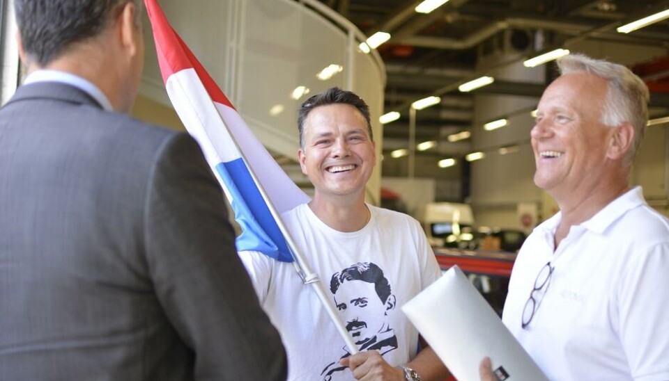 'The ultimate challenge': Fiat Panda 45 Mot Tesla Model XFoto: Odd Erik Skavold Lystad