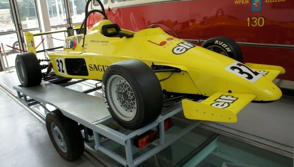Museet for Teknologi og TransportFormula Easter var en bak-teppet spesialitet og denne ble bygget i Warszawa i 1986. 480 kg, 1300 ccm Lada-motor med 100 hk. (Foto: Jon Winding-Sørensen) Museet for Teknologi og TransportFormula Easter var en bak-teppet spesialitet og denne ble bygget i Warszawa i 1986. 480 kg, 1300 ccm Lada-motor med 100 hk. (Foto: Jon Winding-Sørensen)