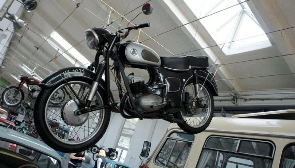 Museet for Teknologi og TransportEn 175 kubikk SHL M11, som var en meget velkommen etterfølger til M06-T. SHL ble til og med solgt i USA, den siste ble bygget i 2005. (Foto: Jon Winding-Sørensen) Museet for Teknologi og TransportEn 175 kubikk SHL M11, som var en meget velkommen etterfølger til M06-T. SHL ble til og med solgt i USA, den siste ble bygget i 2005. (Foto: Jon Winding-Sørensen)
