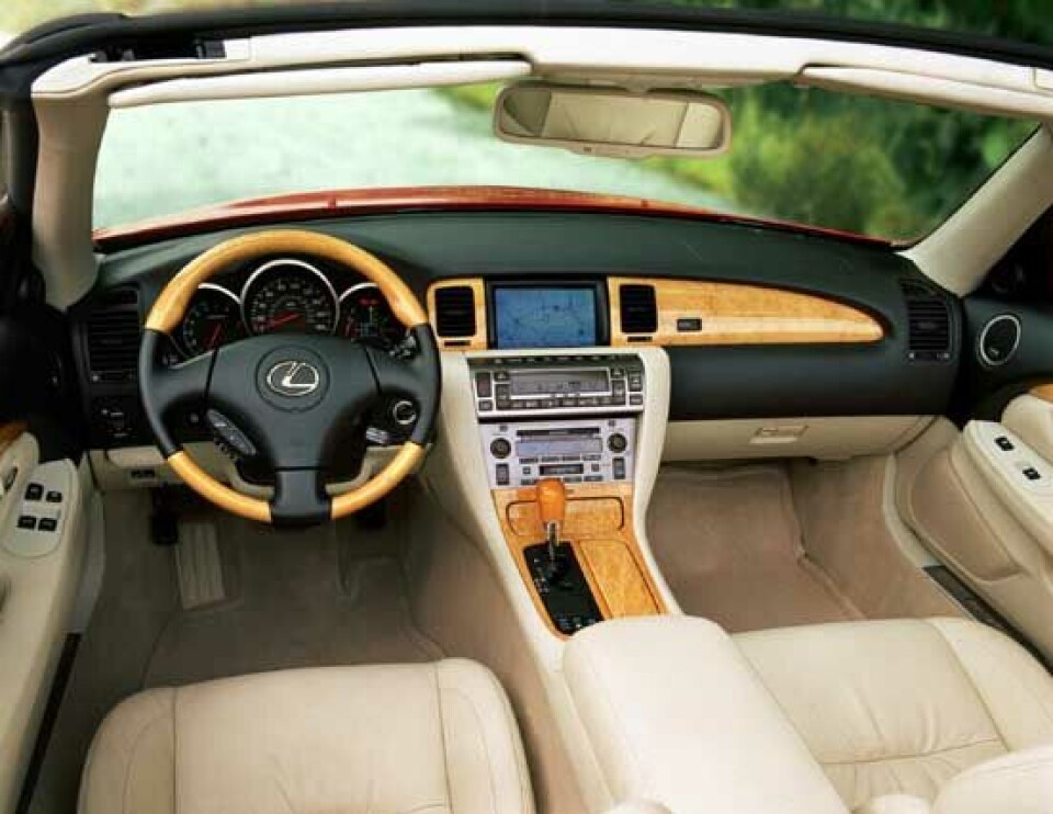 Lexus SC430
