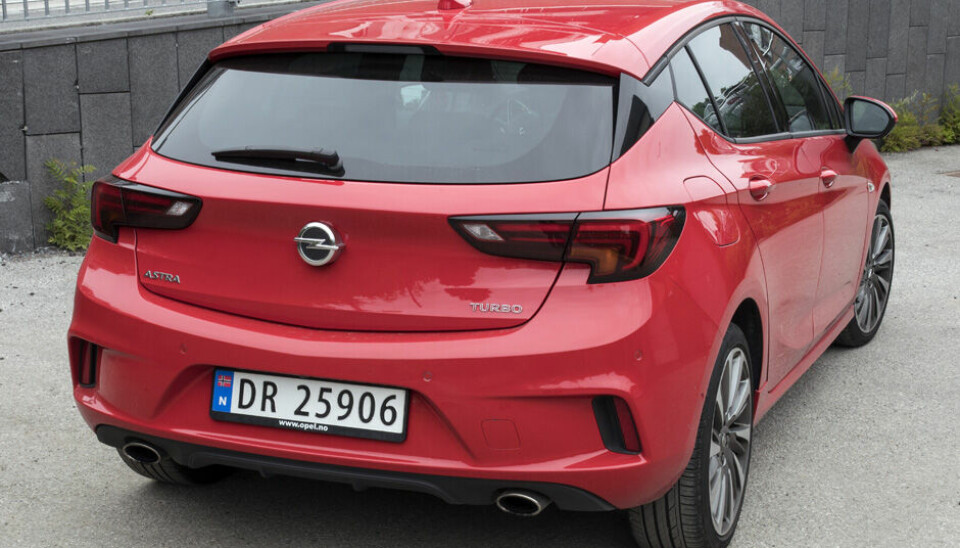 Opel Astra med 200 hk. (Foto: Øivind Skar)