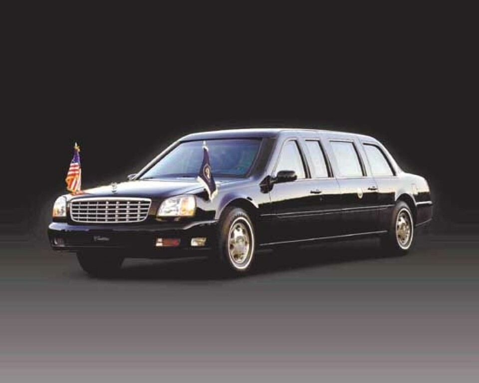 Cadillac Limousine 2001