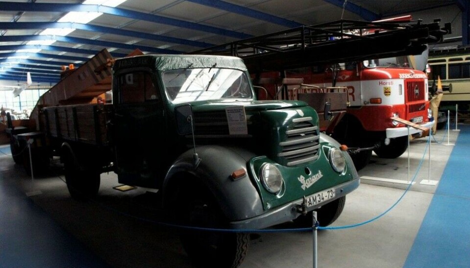 Eisenbahn & Tehnik Museum - ProraEn 4-sylindret Garant fra Robur-fabrikken. Denne har dokumentert historie fra 13/6-1958 til i dag. (Foto: Jon Winding-Sørensen) Eisenbahn & Tehnik Museum - ProraEn 4-sylindret Garant fra Robur-fabrikken. Denne har dokumentert historie fra 13/6-1958 til i dag. (Foto: Jon Winding-Sørensen)
