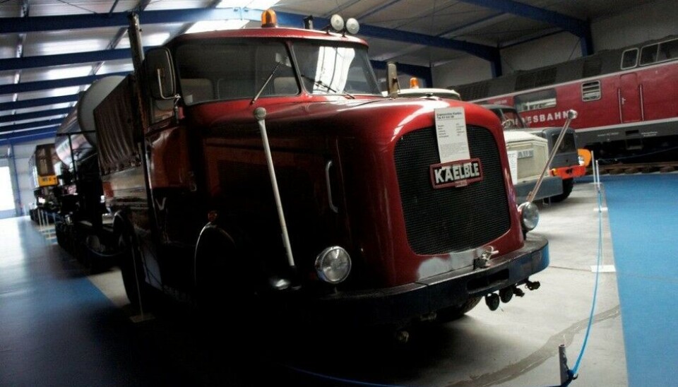 Eisenbahn & Tehnik Museum - Prora10 sylindre og 16 liter høres voksent ut. En trekkbil fra Kaelble, 1975. (Foto: Jon Winding-Sørensen) Eisenbahn & Tehnik Museum - Prora10 sylindre og 16 liter høres voksent ut. En trekkbil fra Kaelble, 1975. (Foto: Jon Winding-Sørensen)