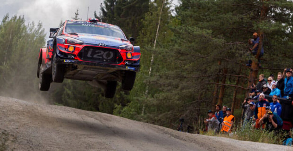Knallhelg for Andreas Mikkelsen