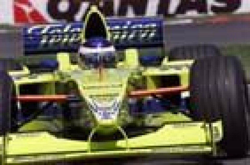 Aksjesalg redder Minardi