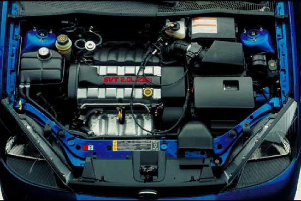 Ford Focus SVT motor