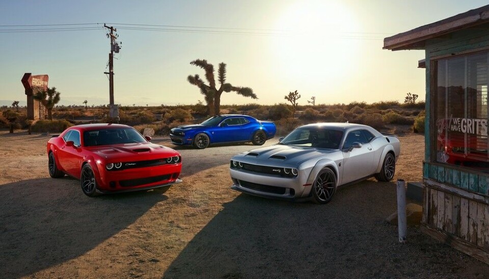 Dodge Challenger SRT Hellcat & R/T Scat Pack Widebody