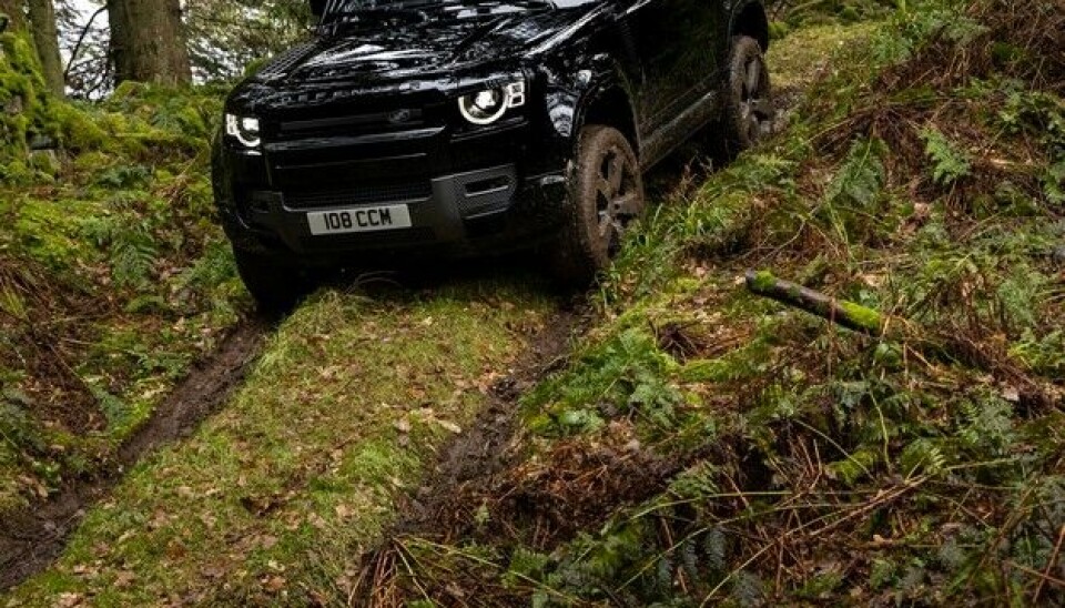 Land Rover Defender V8 Carpathian Edition Land Rover Defender V8 Carpathian Edition