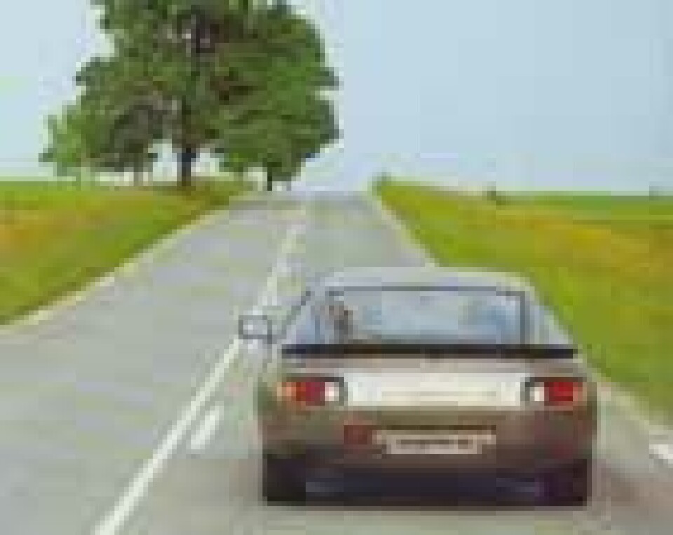 1978: Porsche 928