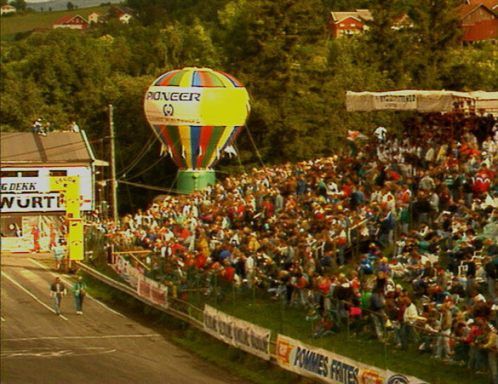 <br>"Stinn brakke" på Lyngås i rallycrossens gullalder:<br> <br>"Stinn brakke" på Lyngås i rallycrossens gullalder:<br>