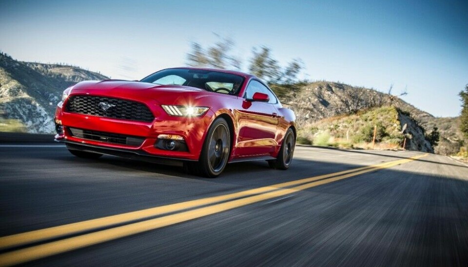 Ford Mustang feirer 10 millioner2015-modell