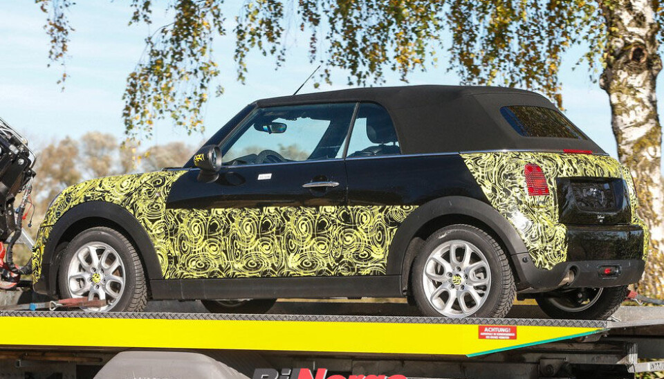 Mini CabrioFoto: Carparazzi©