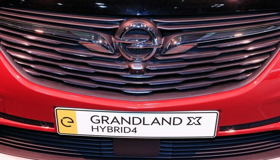 Opel Grandland X Hybrid4Foto: Stefan Baldauf / Guido ten Brink