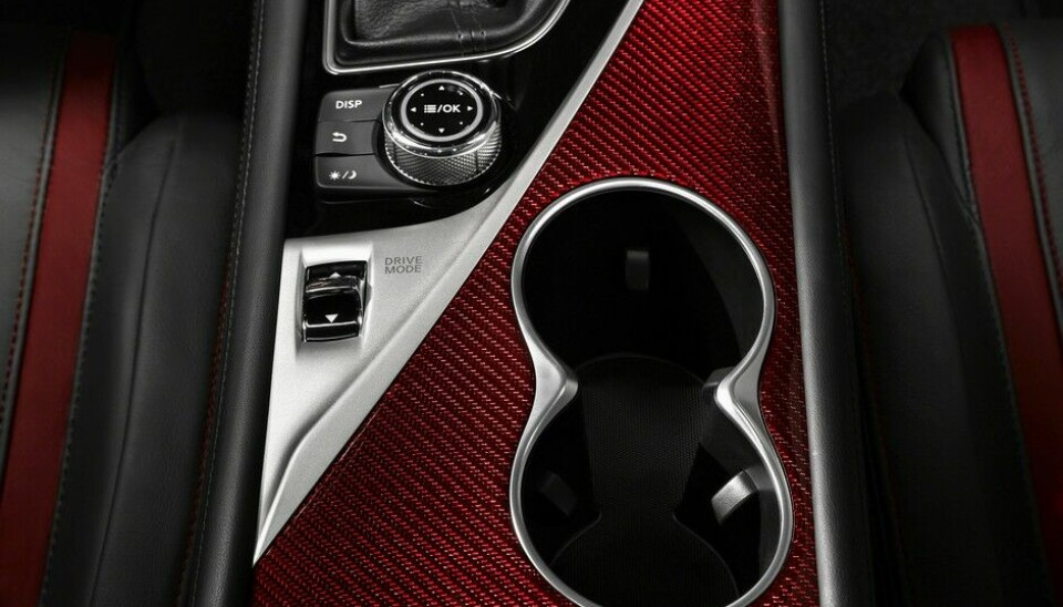 Infiniti Q50 Eau Rouge Concept