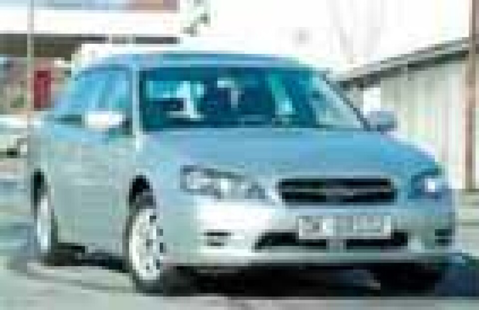 Subaru Legacy 2.0i stasjonsvogn