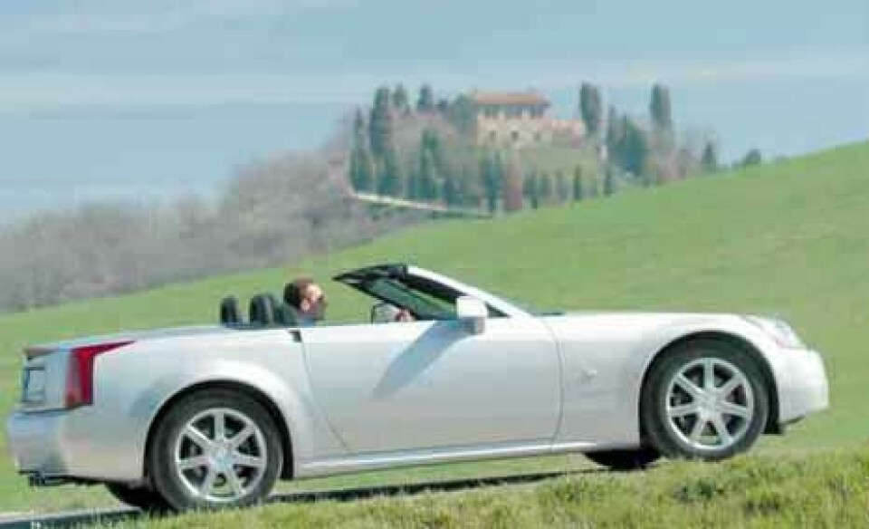 Cadillac XLRCadillac XLR Cadillac XLRCadillac XLR