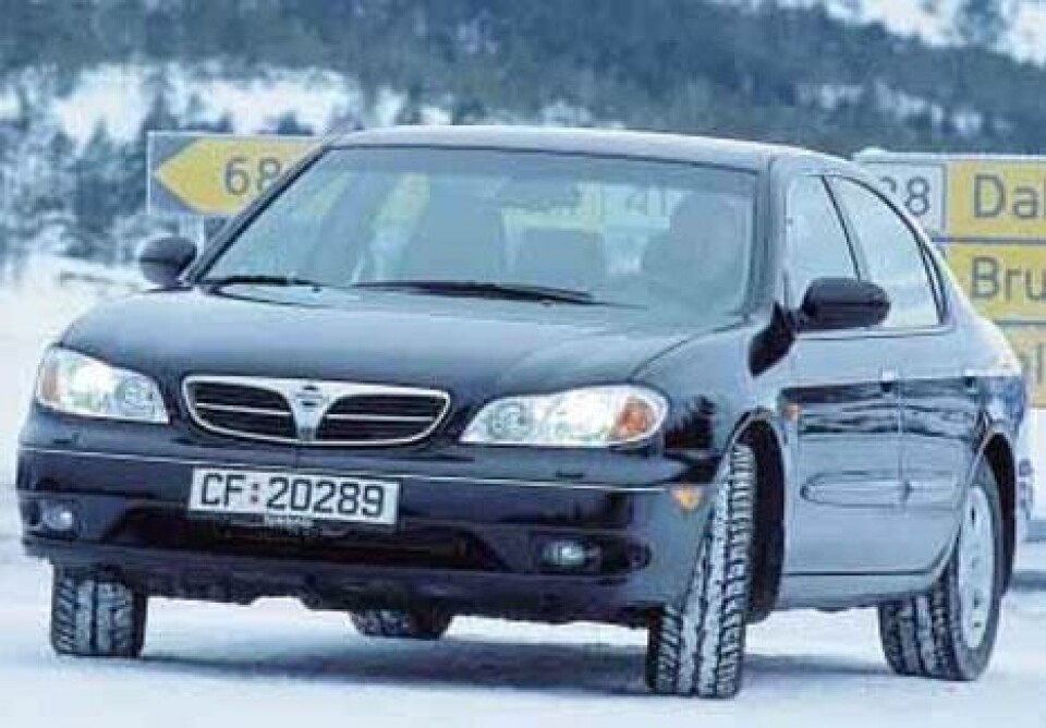 Nissan MaximaNissan Maxima Nissan MaximaNissan Maxima