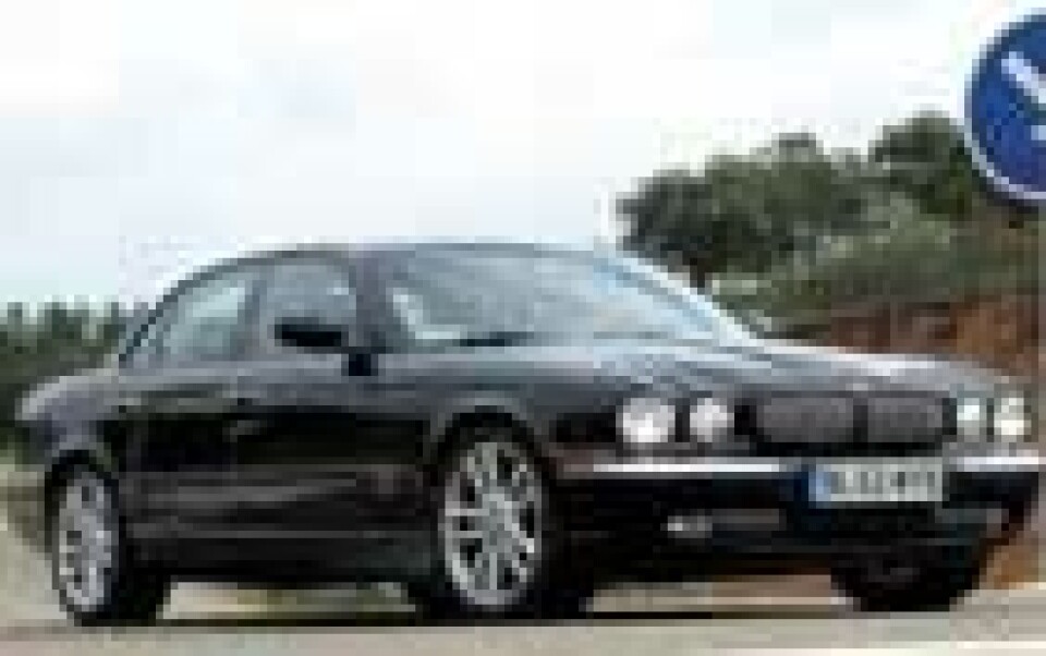 Jaguar XJ
