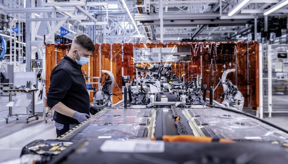 Mercedes-Benz EQS på samlebåndet i Factory 56